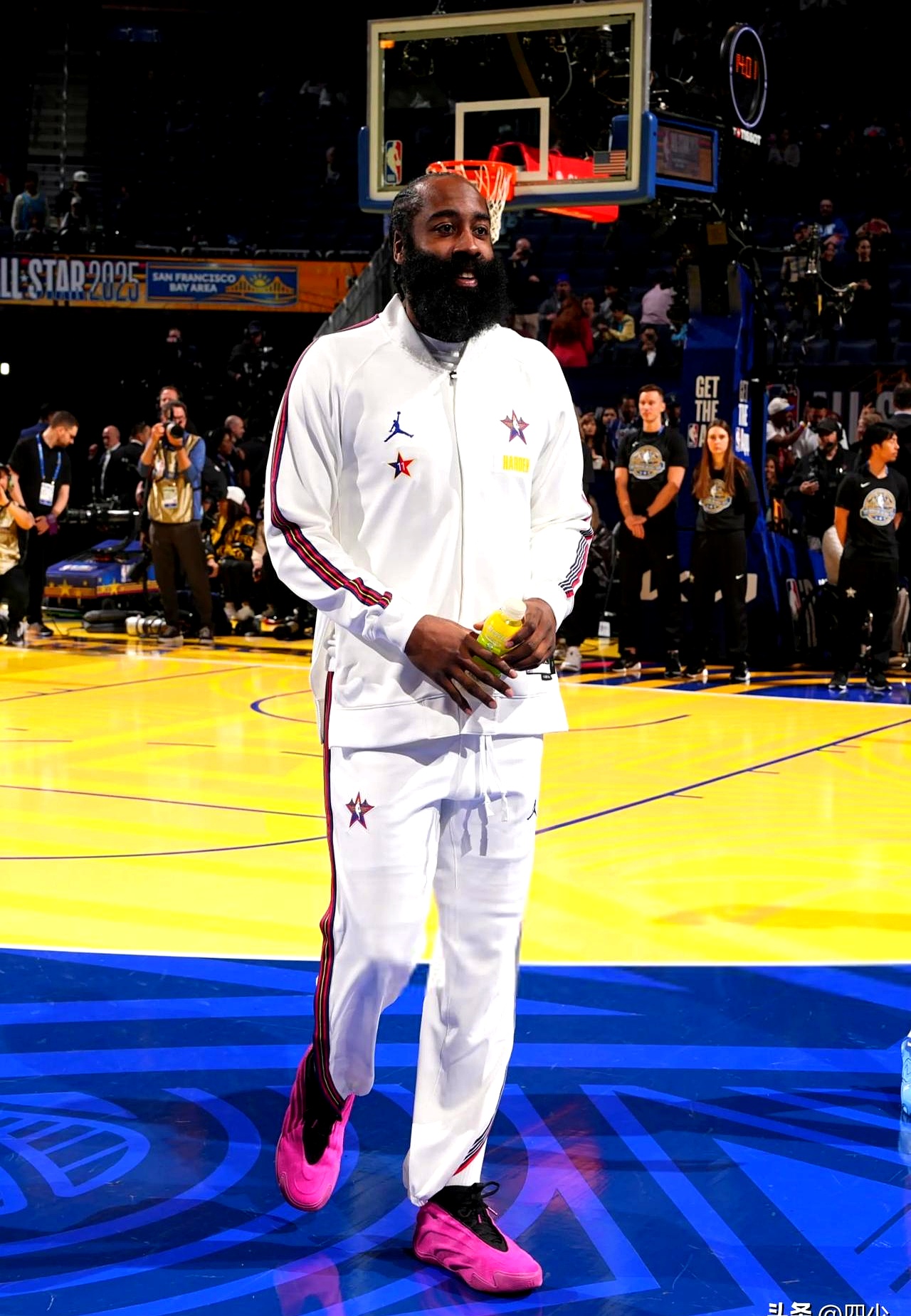 开云体育官方网站-火箭大胜马刺，哈登独得分成全队之冠的简单介绍