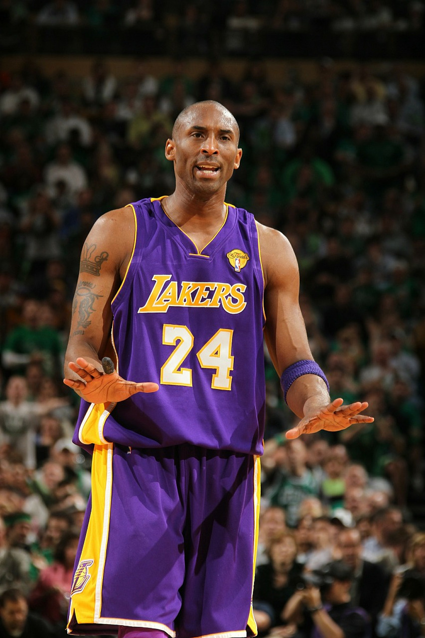 开云体育下载-关于篮球史上的传奇时刻：科比总决赛绝杀瞬间逆天霸气的信息