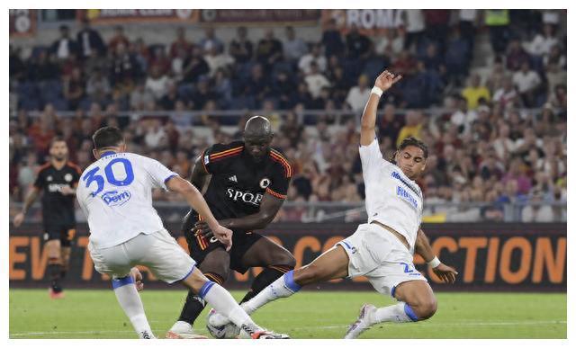 开云体育中国-罗马球迷呼吁主帅下课，球队欲重组管理团队的简单介绍