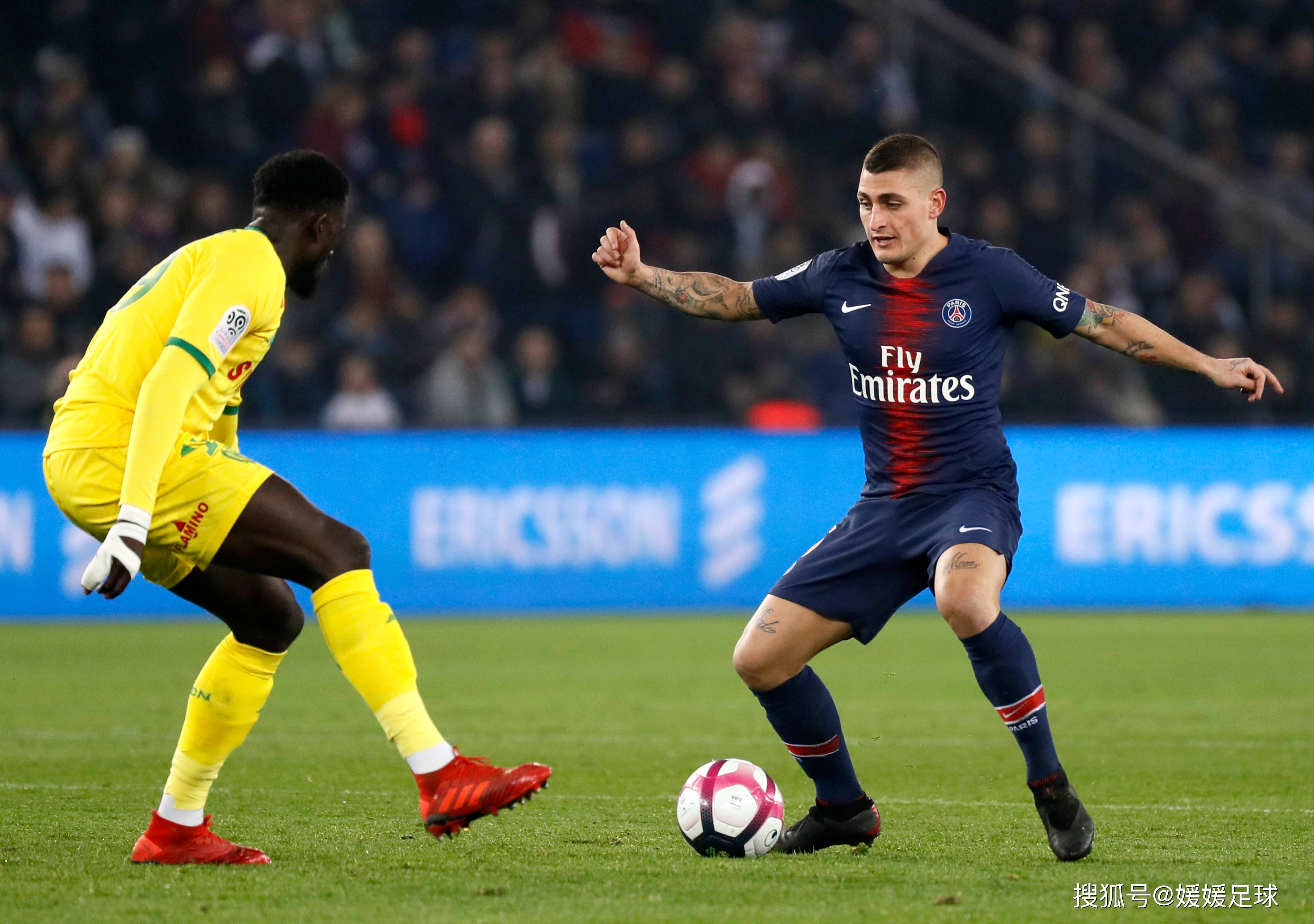 关于欧洲足球赛事多场比拼，球队实力优势渐显的信息