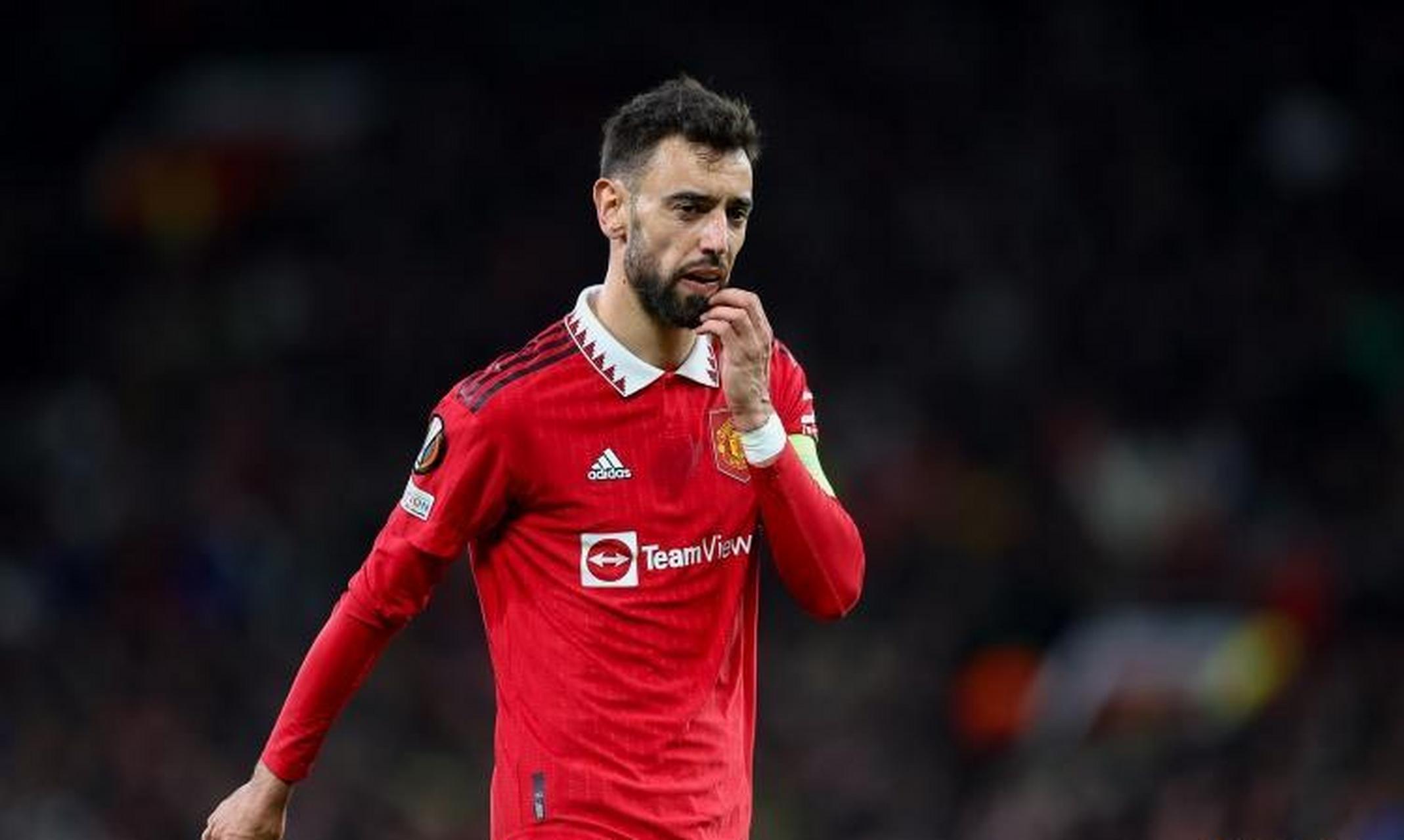 曼联中场球员费尔南德斯因受伤缺阵数周的简单介绍