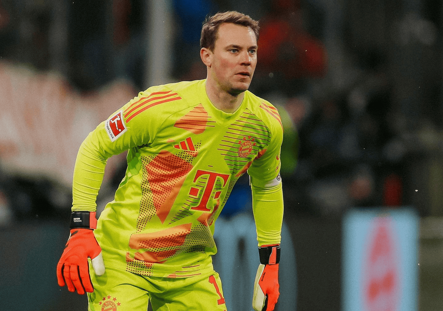 包含赛前专访：拜仁慕尼黑主帅谈世俱杯目标的词条