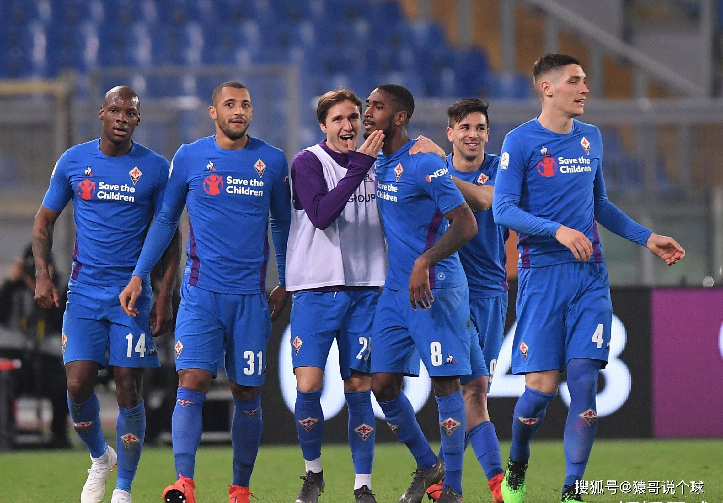 AC米兰客场不敌那不勒斯，失去对手