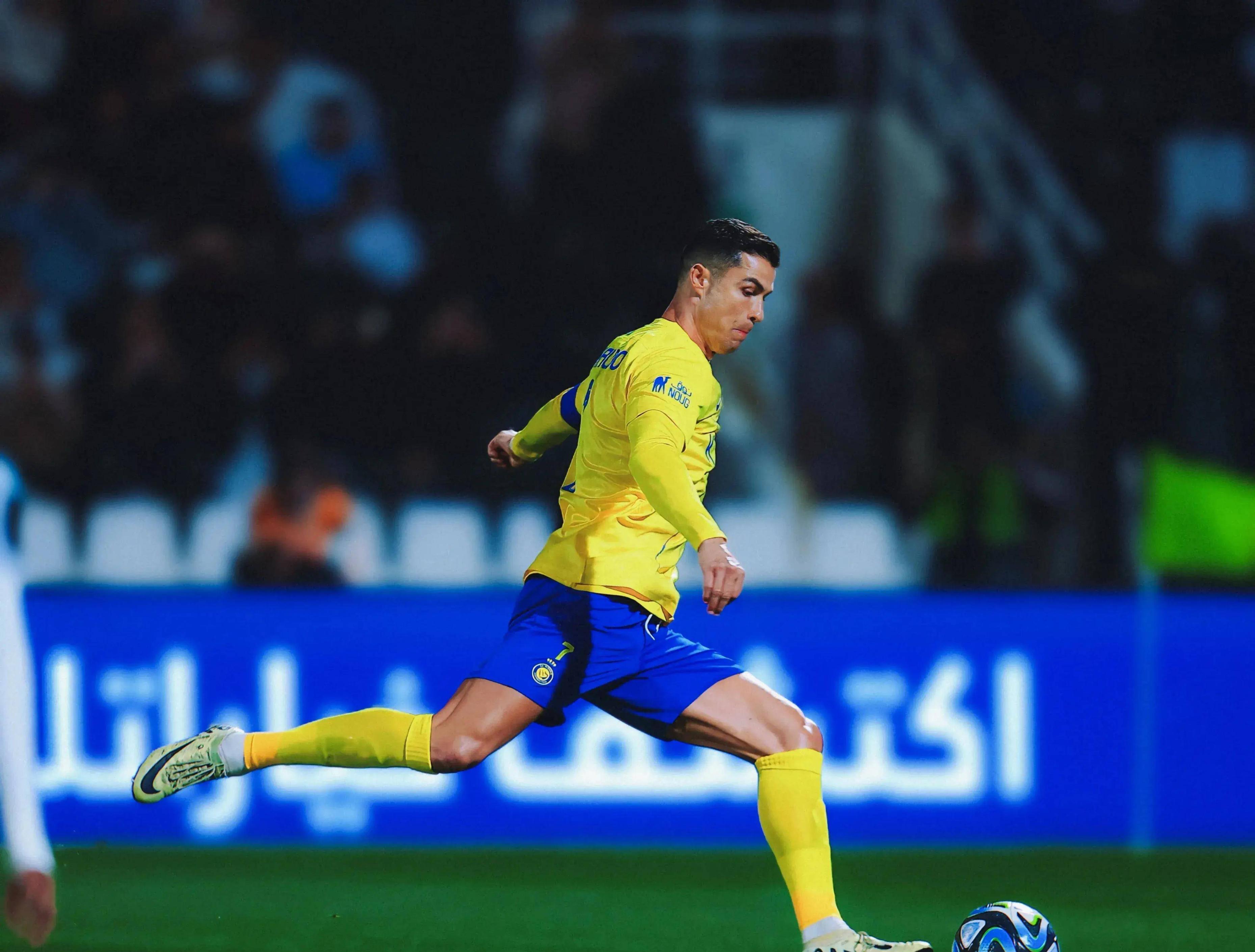 开云体育在线-尤文宣布引援维纳尔杜姆欧冠受益