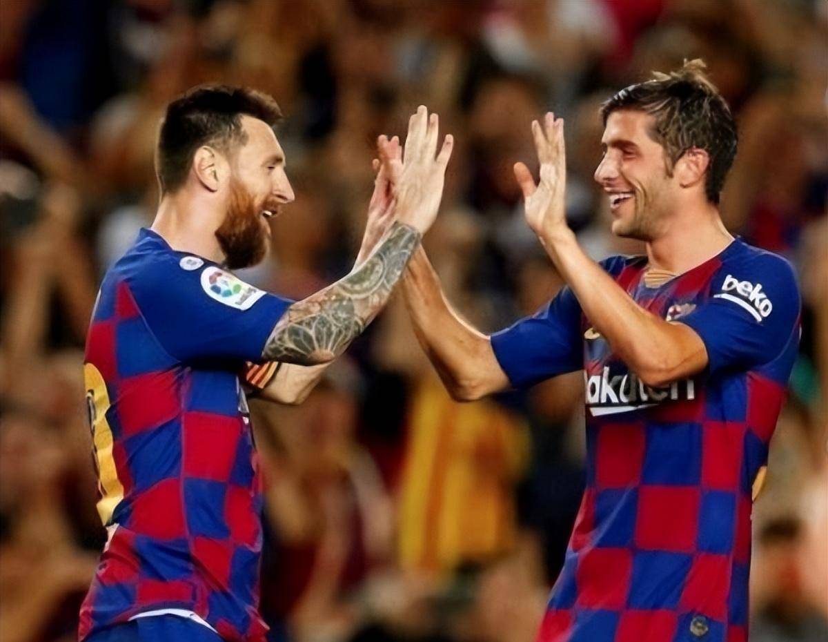 开云体育APP下载-巴塞罗那遭遇连败，梅西攻势不减