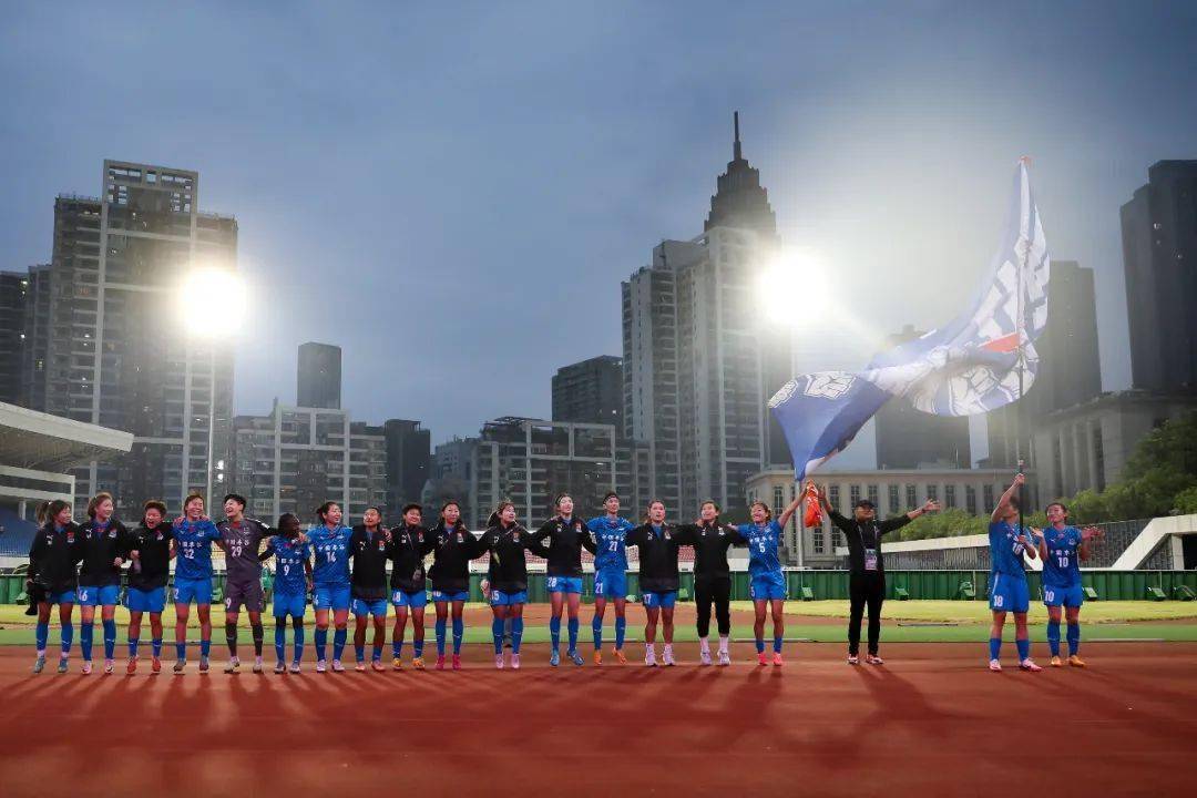 包含河南建业高歌猛进，亚冠征程一帆风顺的词条