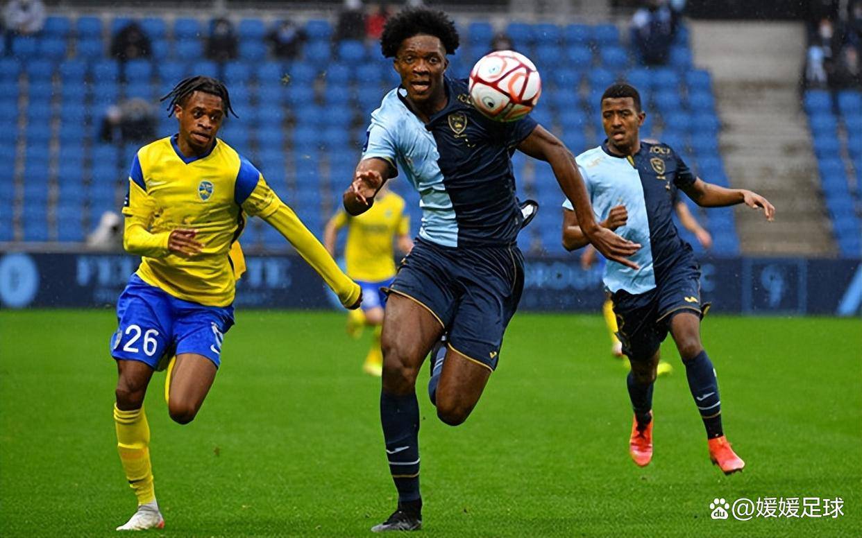 甘冈继续连胜，客场击败尼姆