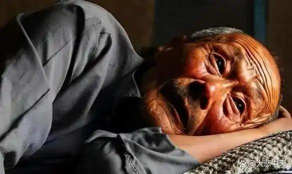 开云体育app-特立独行！加拿大后防线压迫，让对手束手无策