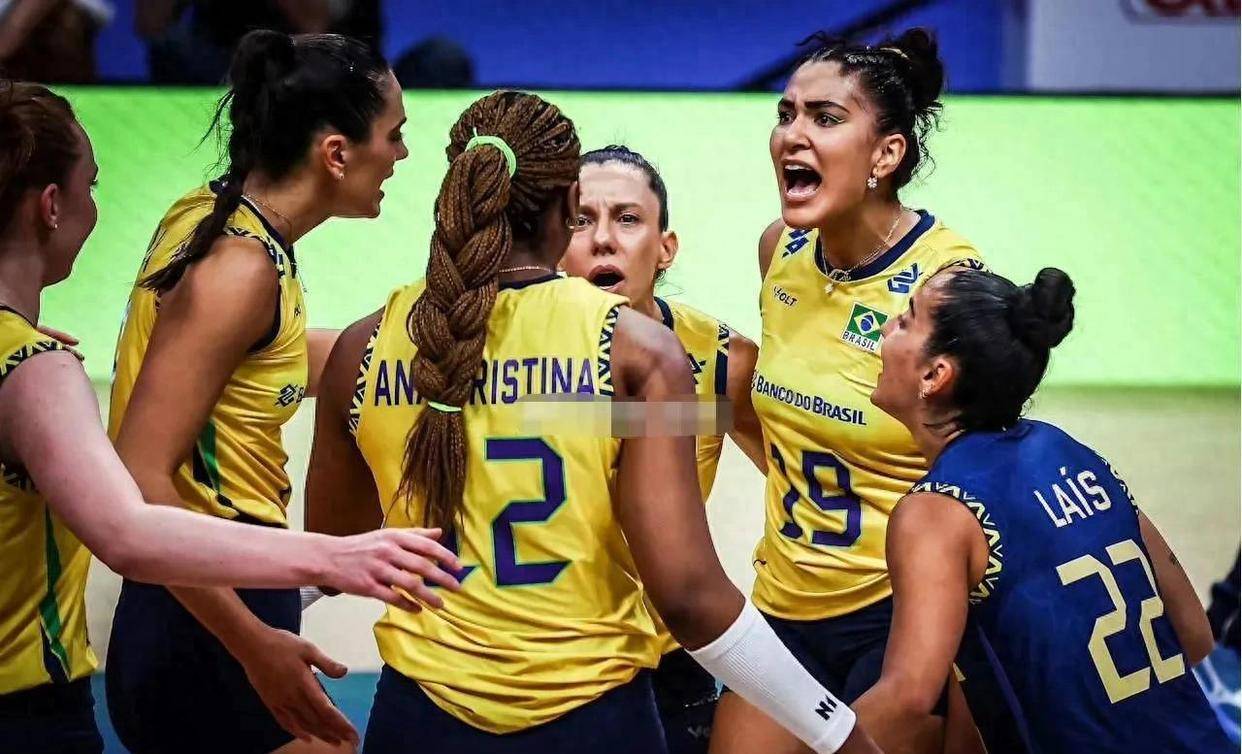 巴西选手在排球比赛中取得好成绩