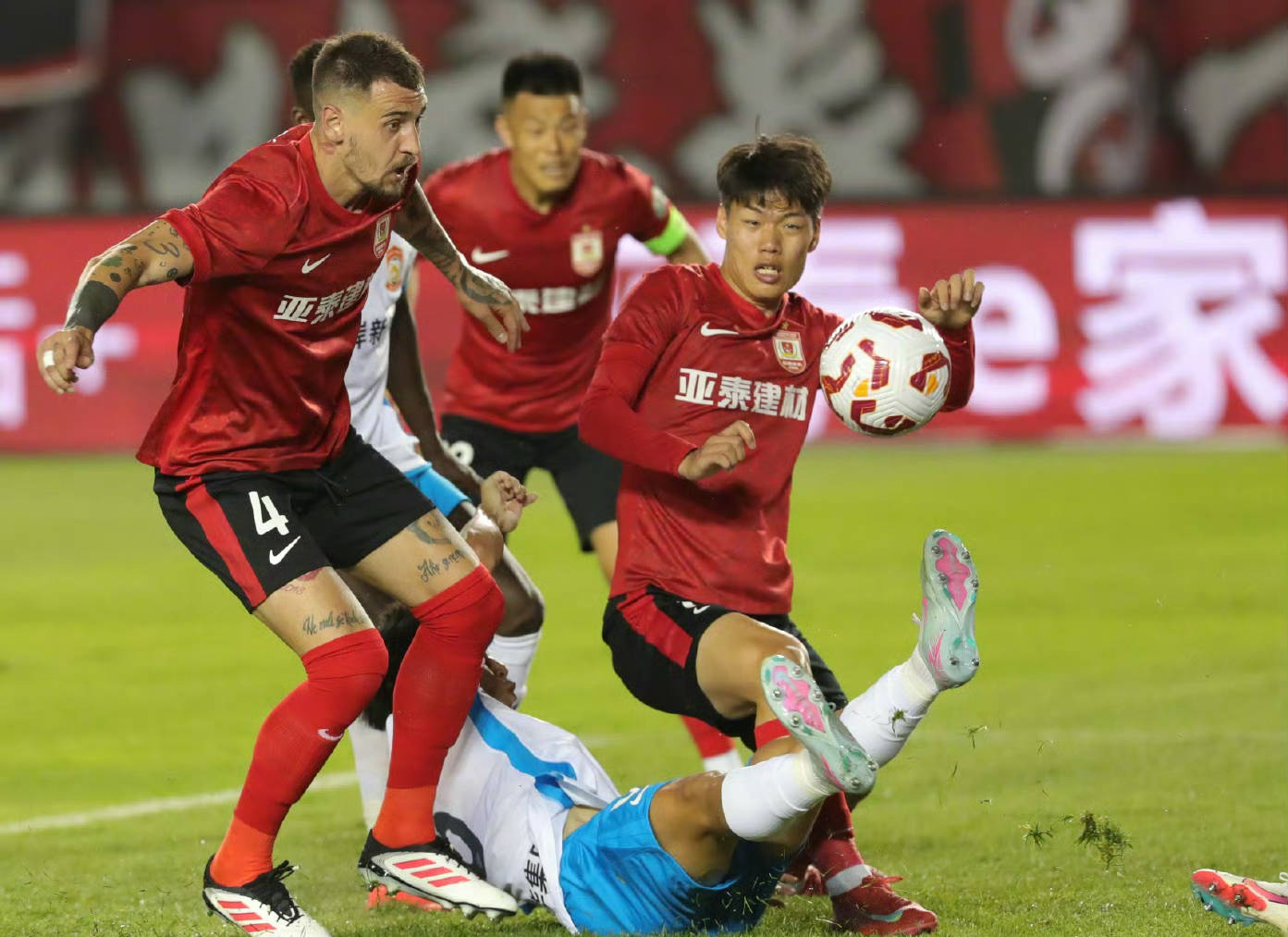 延边富德冲击中超，全力备战下一轮比赛