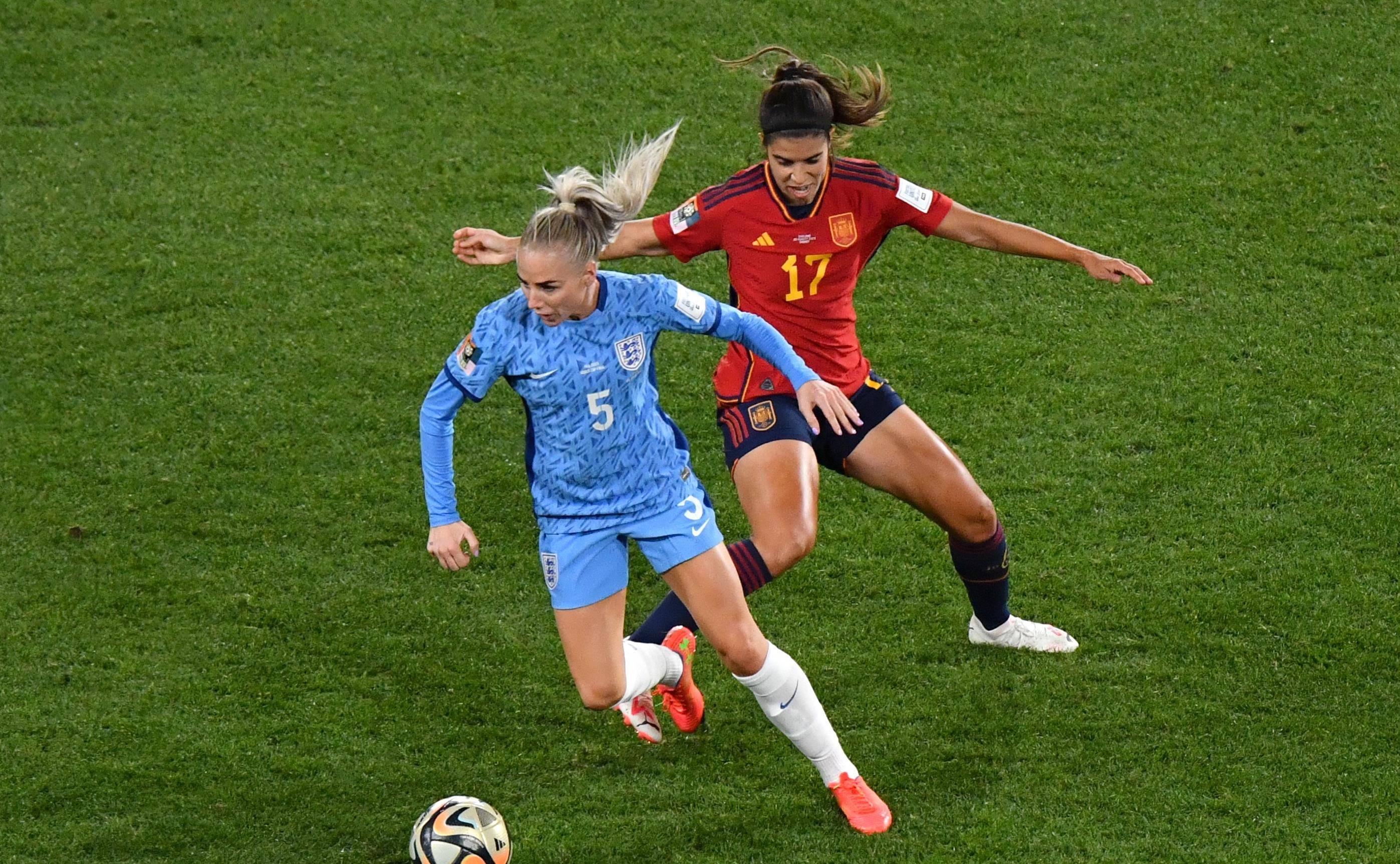 开云体育入口-关于女足足球运动员技艺精湛，为球迷呈现独特风采的信息