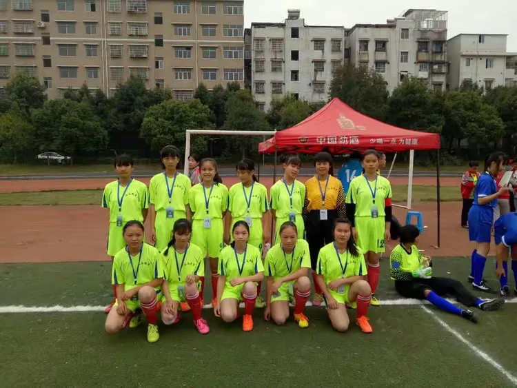 开云体育中国-美国女子足球队蓄势待发备战奥运会