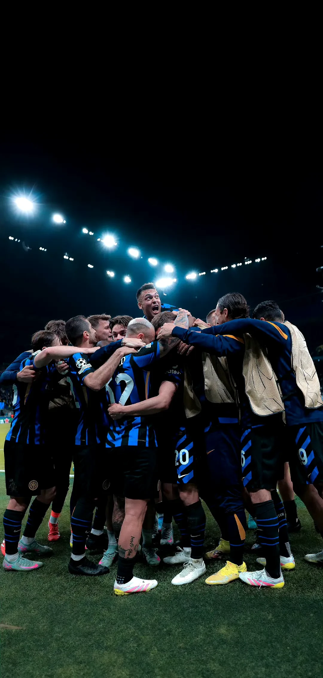 都灵足球俱乐部遗憾输球，备战下场比赛的简单介绍