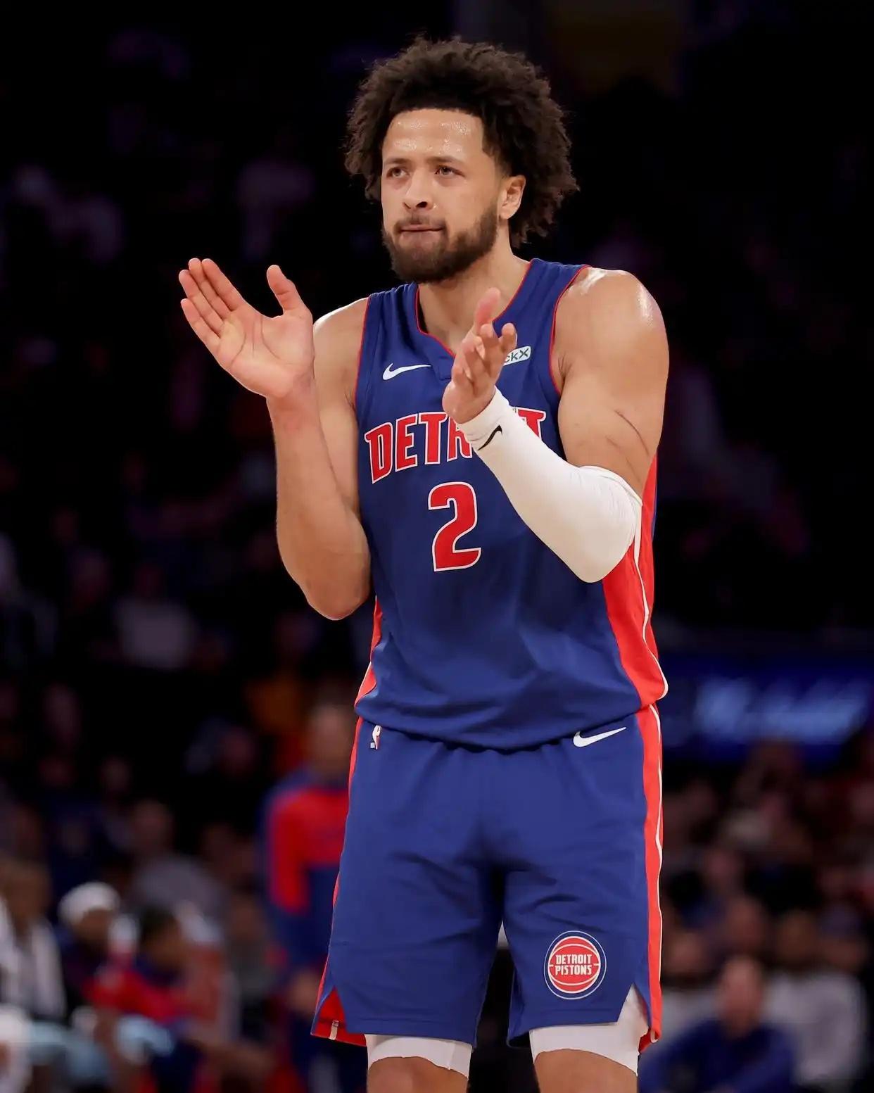 开云官网-活塞队引援成功，伍兹倒桃李领先进攻