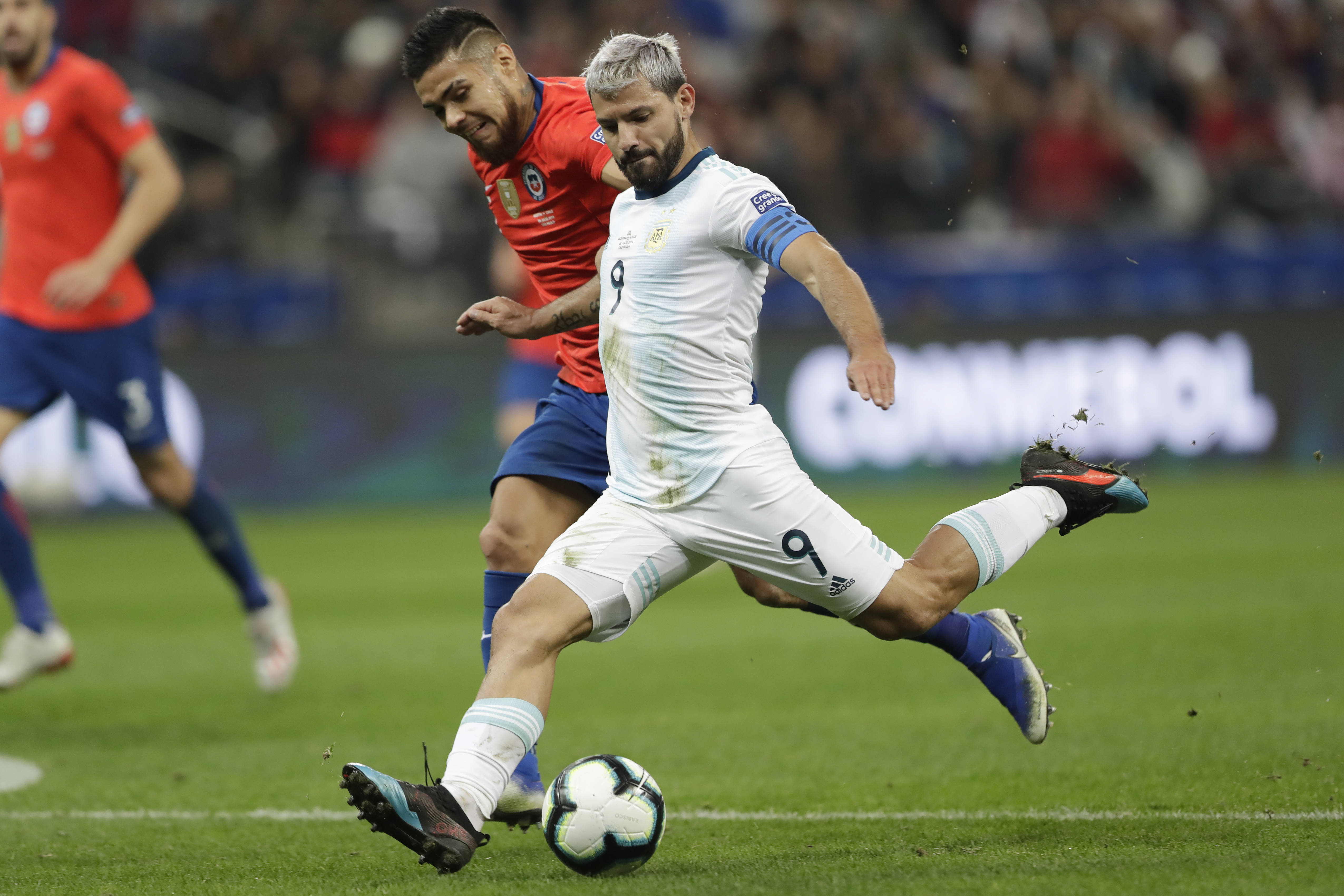 阿根廷国家队连续战平，备战世预赛