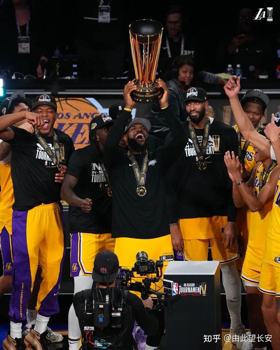 步行者主场击败湖人，取得三连胜