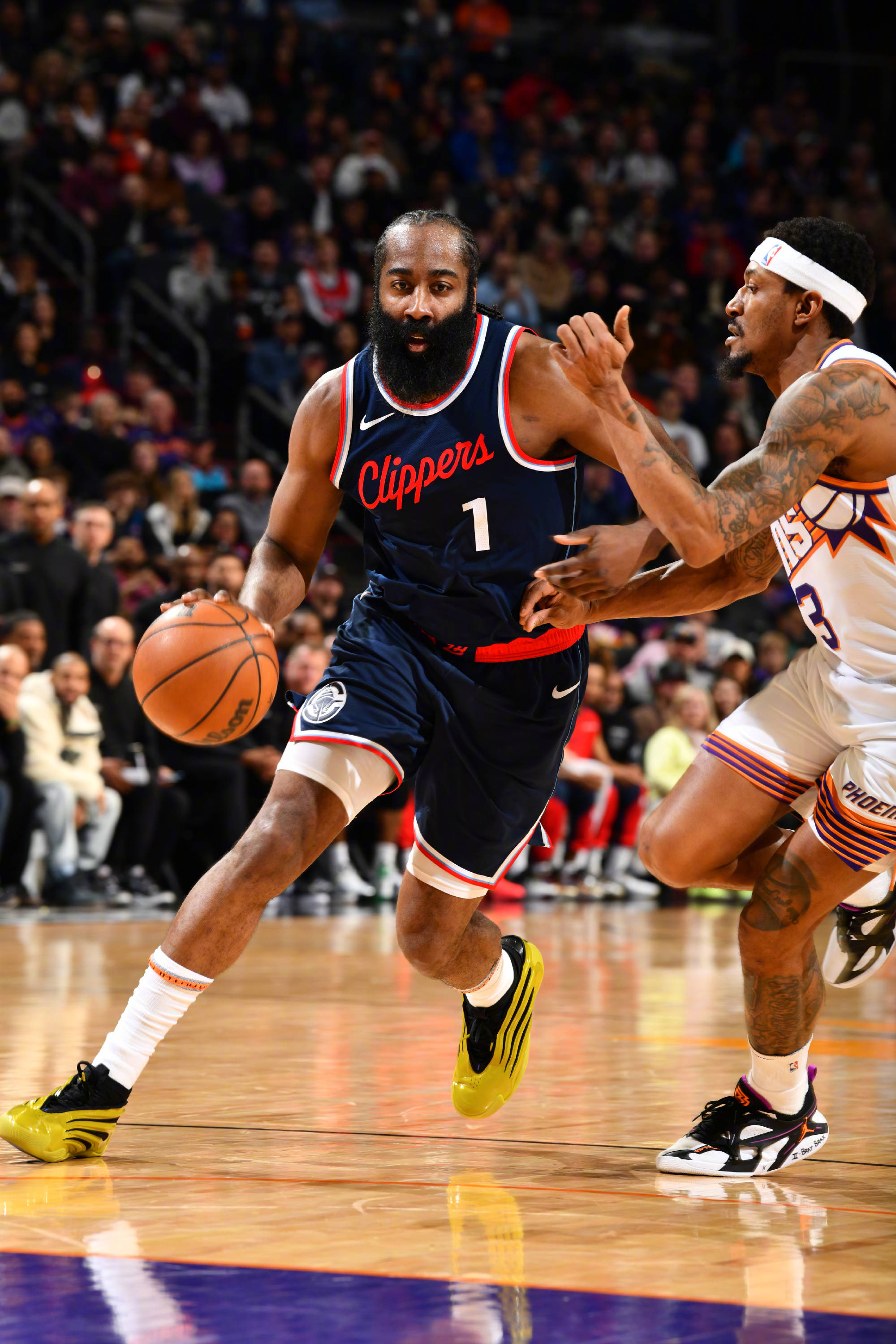 开云官网-骑士队内部调整频繁，球队士气低迷的简单介绍