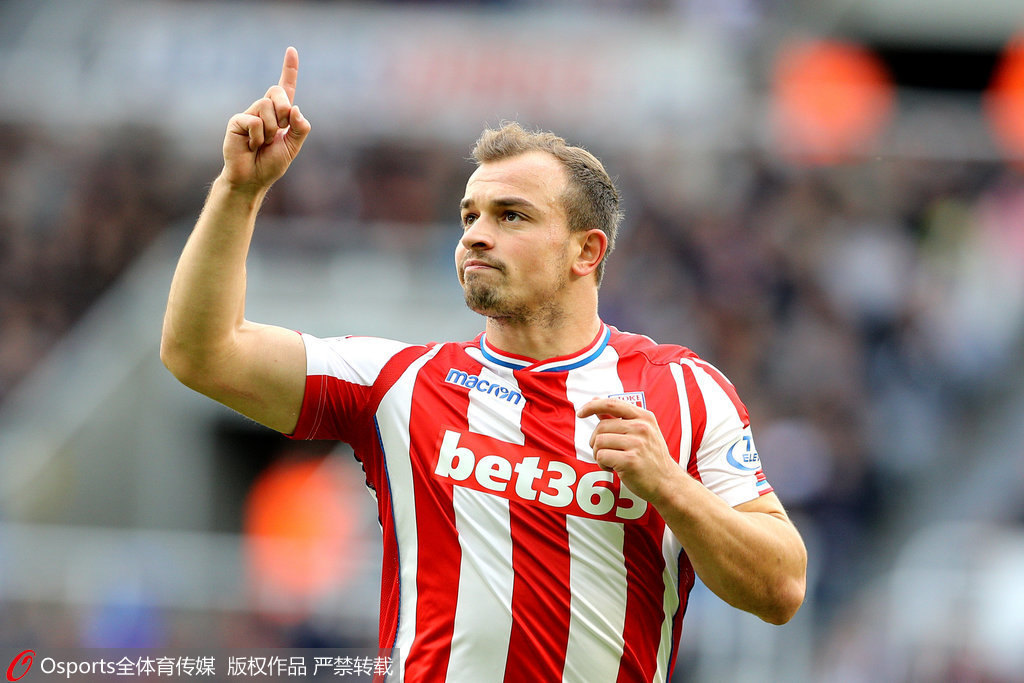 莱斯特城三连胜，范特西上演神奇救险