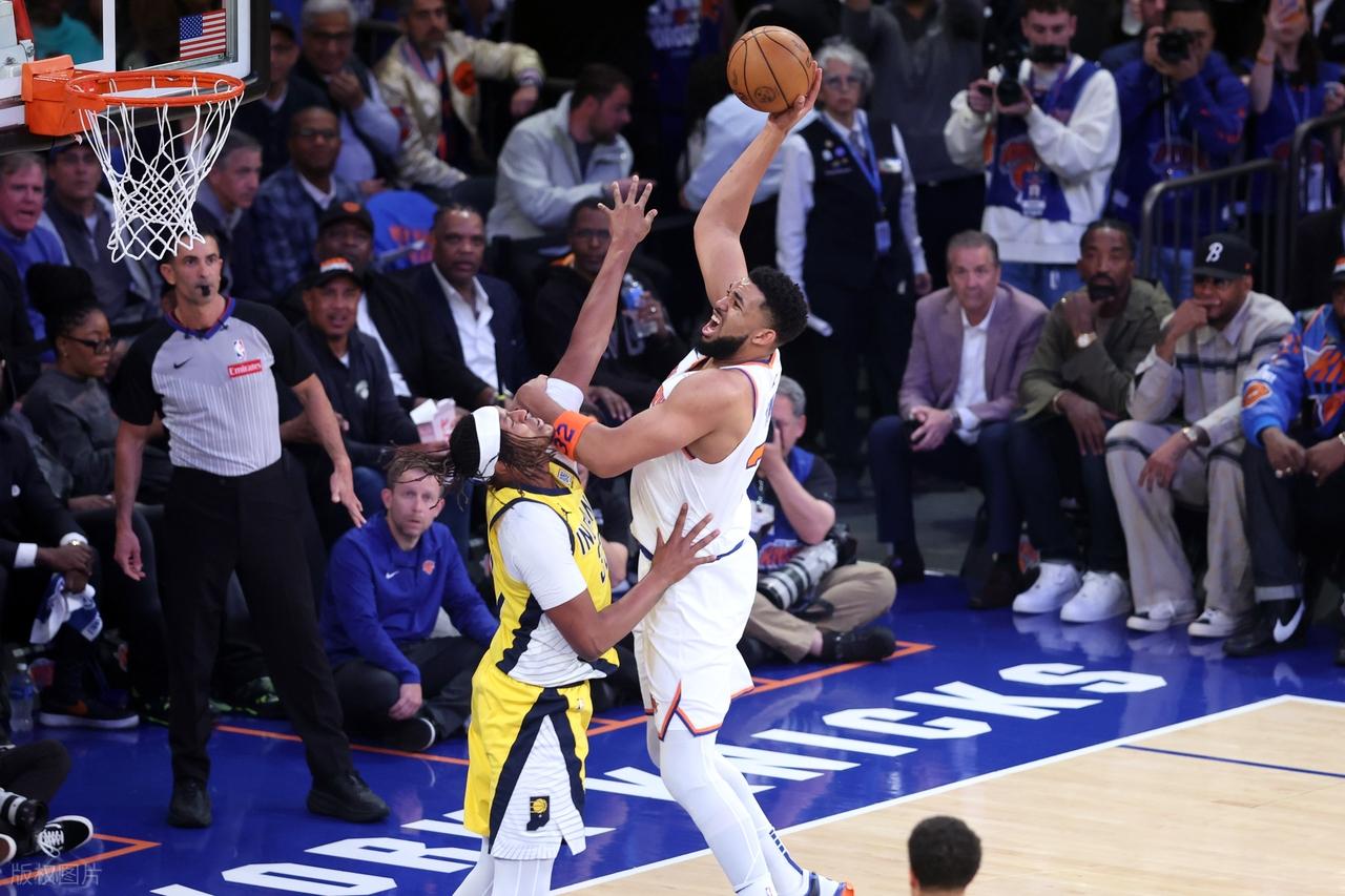 尼克斯再胜老鹰，将系列赛扳平