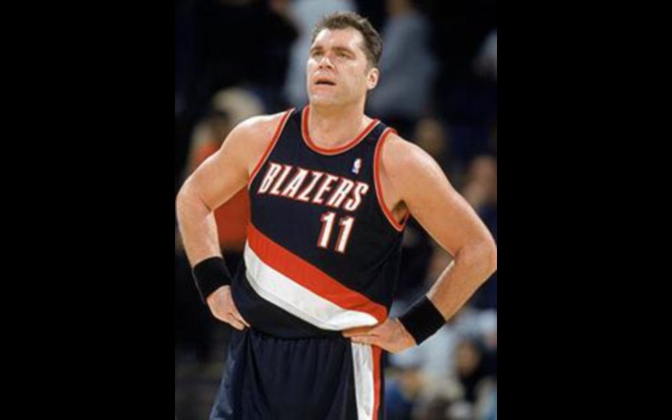 开云体育平台APP-日本男篮横扫德国男篮，萨博尼斯制霸全场的简单介绍