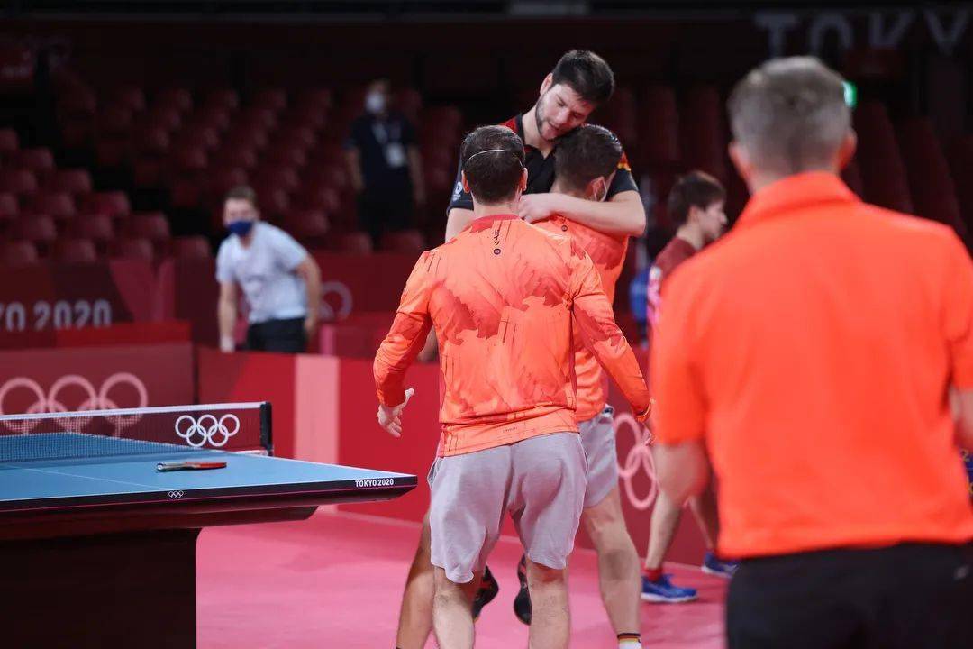 开云下载-德国队逆转日本队，马龙统治全场