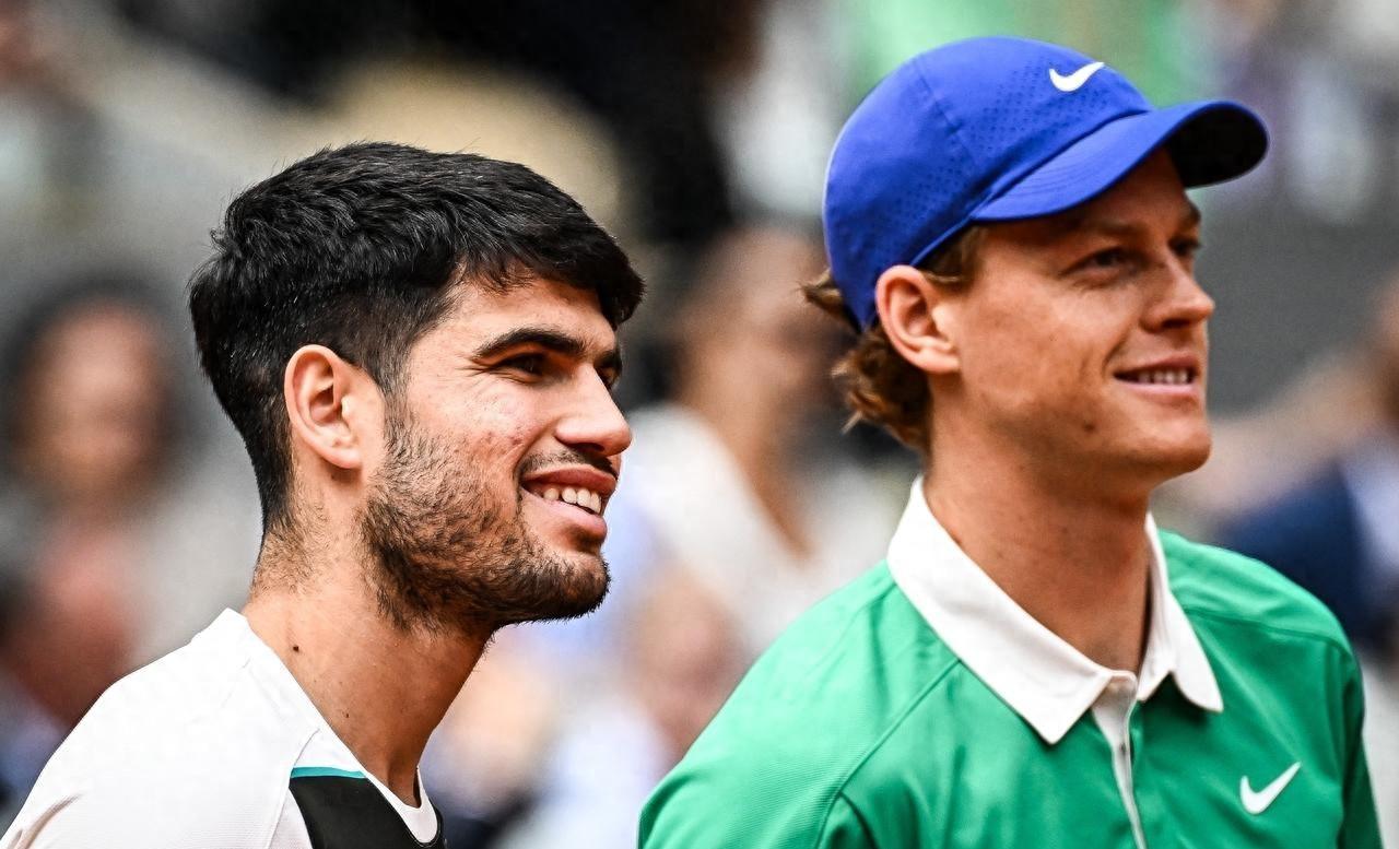 关于拉沃尔杯险胜法网，西西帕斯点燃赛场的信息